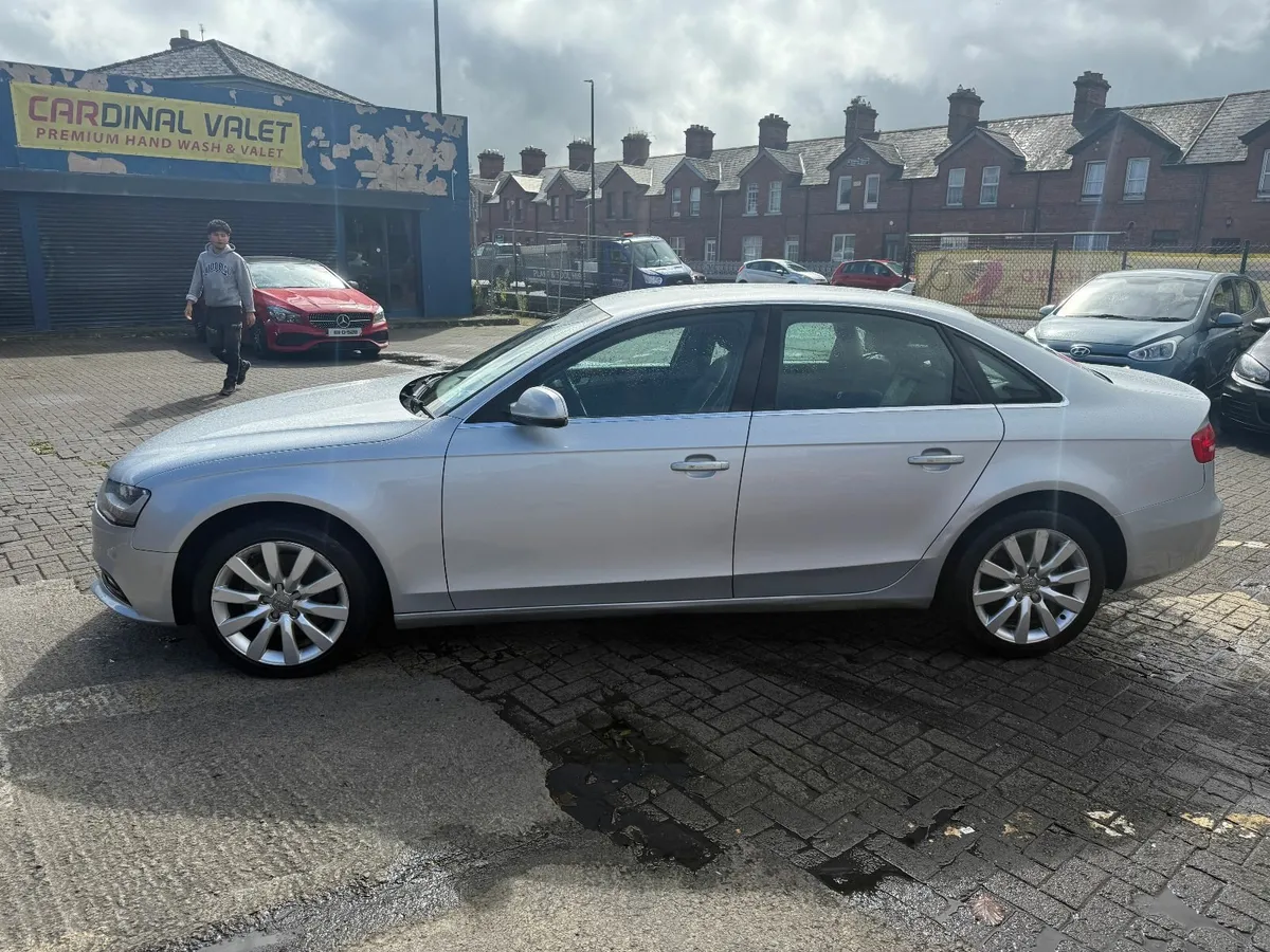 Audi A4 2014 2.0 AUTO - Image 2
