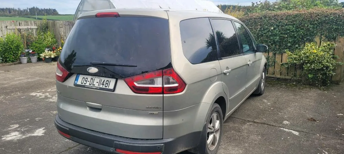 Ford Galaxy - Image 2