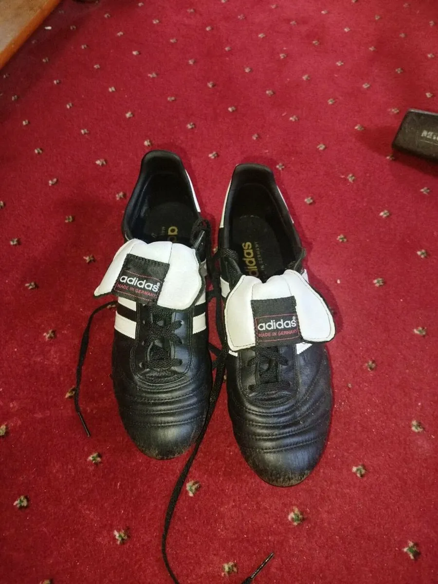 Football boots - Image 2