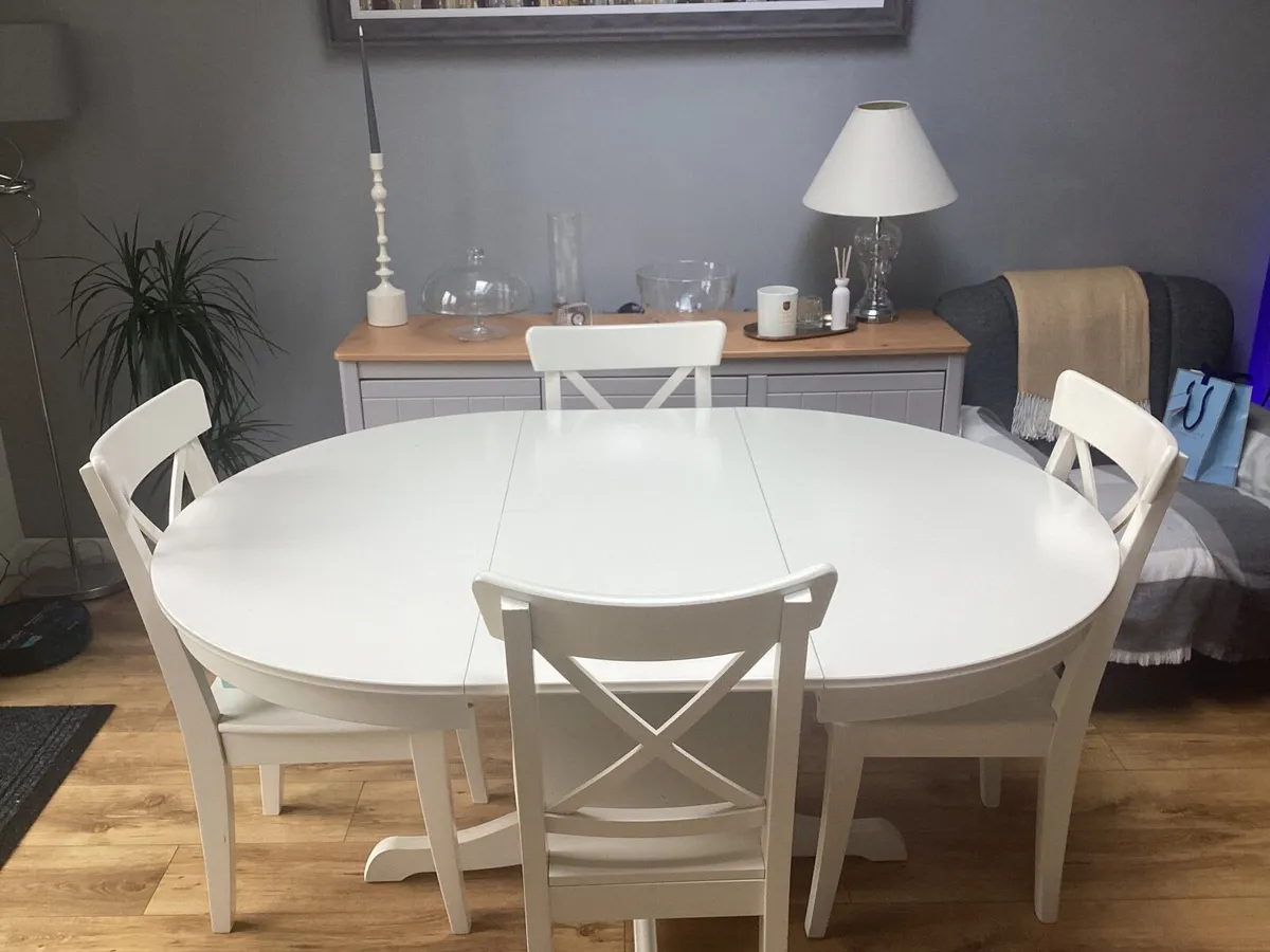 Extendable Dinning Table with 4 Chairs - Image 1