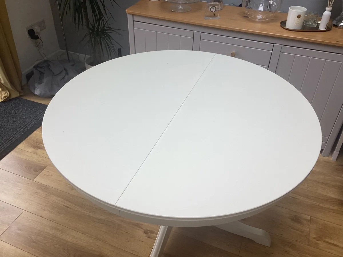 Extendable Dinning Table with 4 Chairs - Image 3