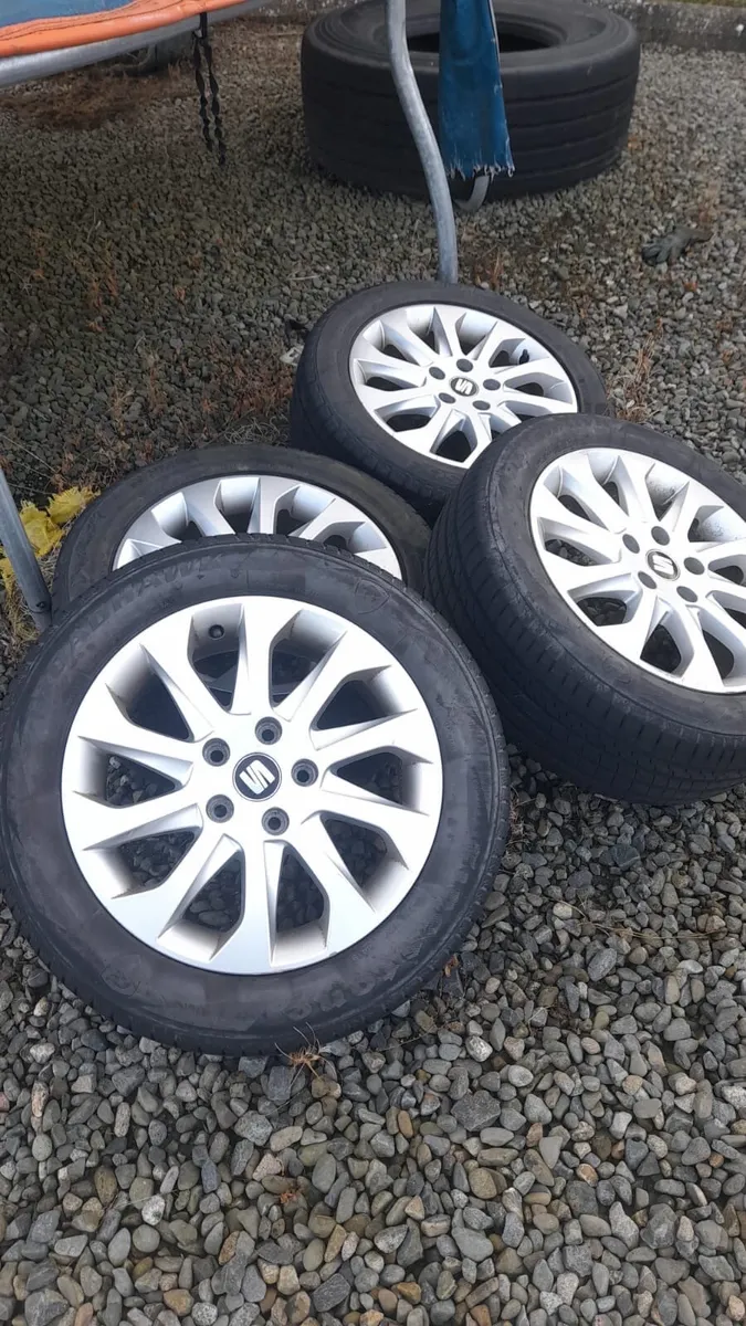 Set of Seat Alloys €120 Tyres in decent condition - Image 2