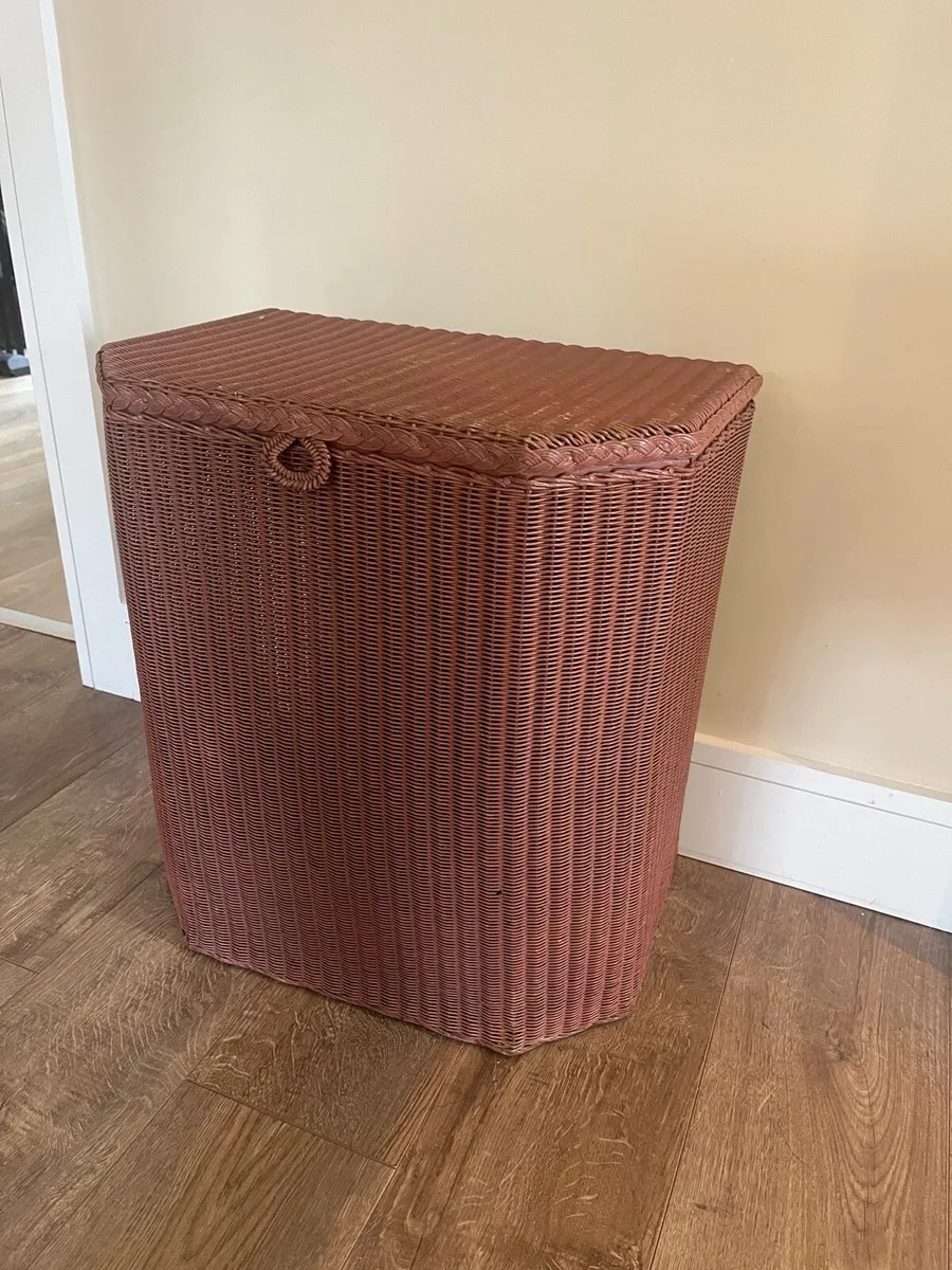 Vintage 1950s Lloyd Loom Wicker Laundry Basket - Image 1