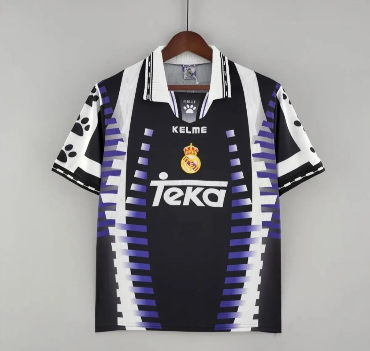 Soccer jerseys - Image 3