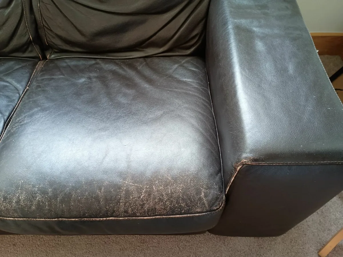 Leather couch for sale €50 ono - Image 2