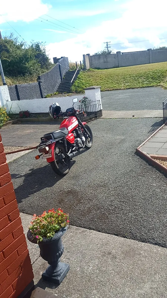 Kawasaki gt550 - Image 3