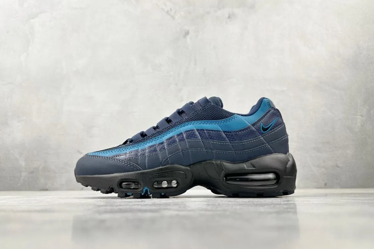 Shoes - Image 3
