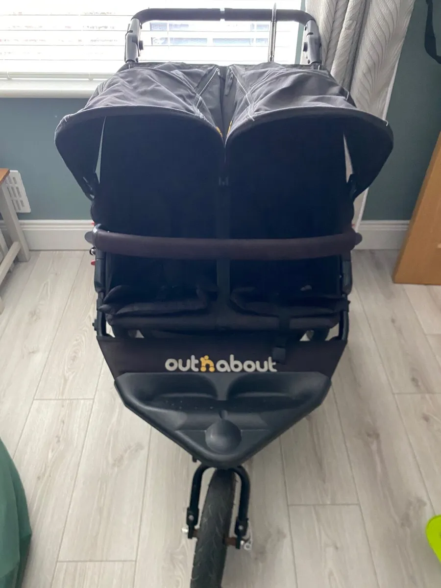 Out n about Double Nipper Buggy - Image 3
