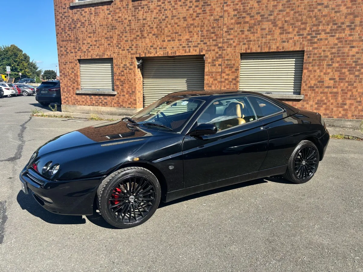 ALFA ROMEO GTV LUSSO 2.0 T-SPARK €4,950 - Image 1