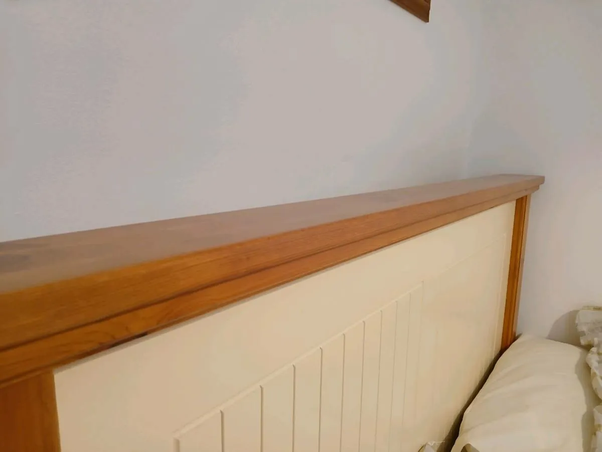 Double bed and chest of drawers - Image 3