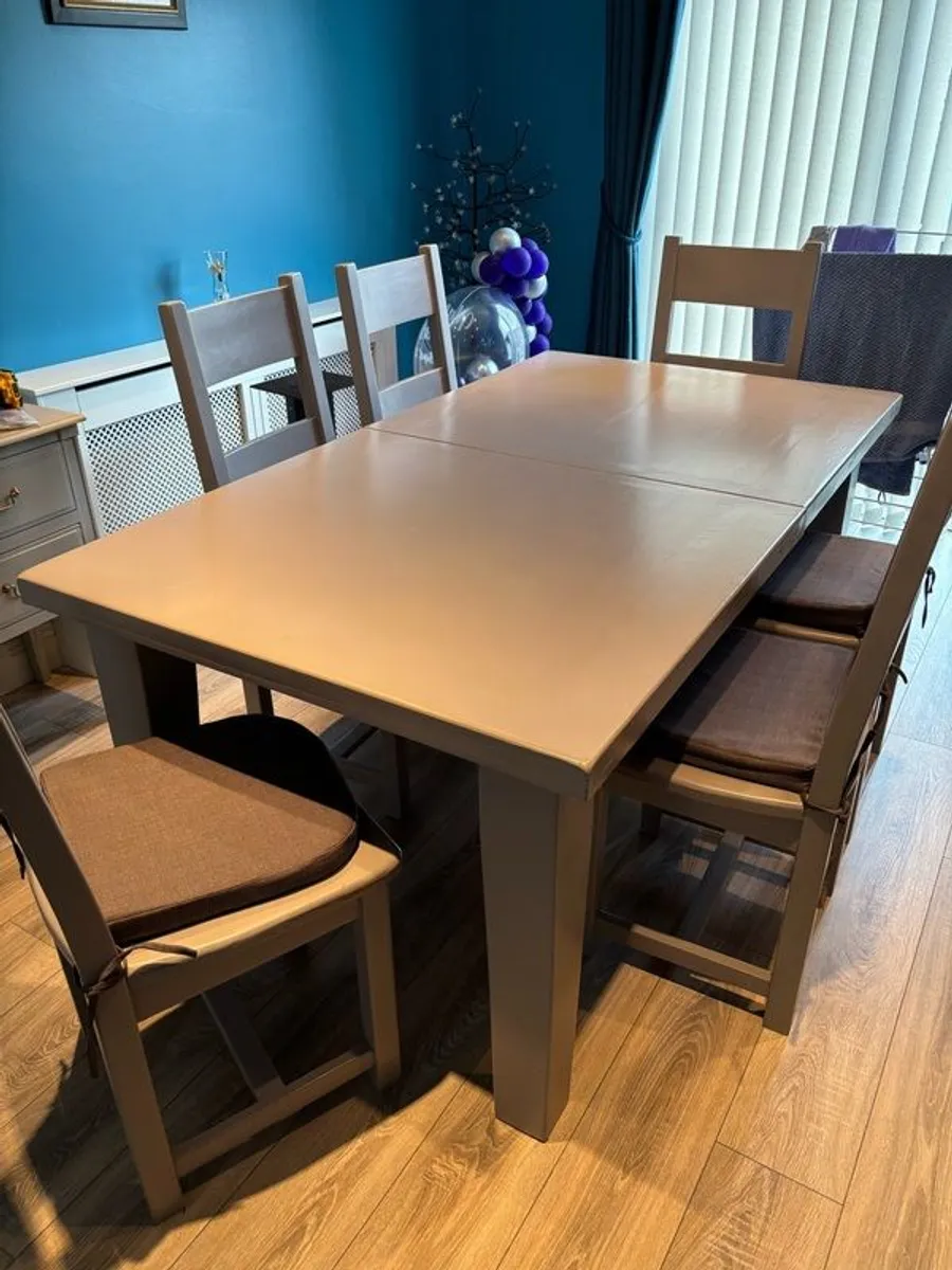 Wellington Extendable Oak Dining Table & 8 Chairs - Image 2