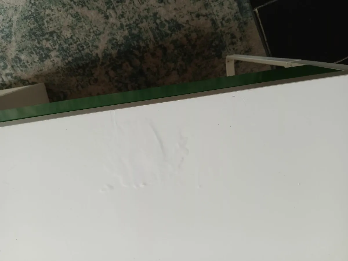 Desk - Image 2