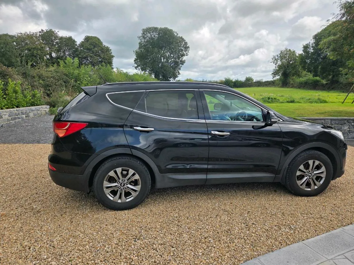 Hyundai Santa Fe 2.2 4 WD Executive Plus - Image 2