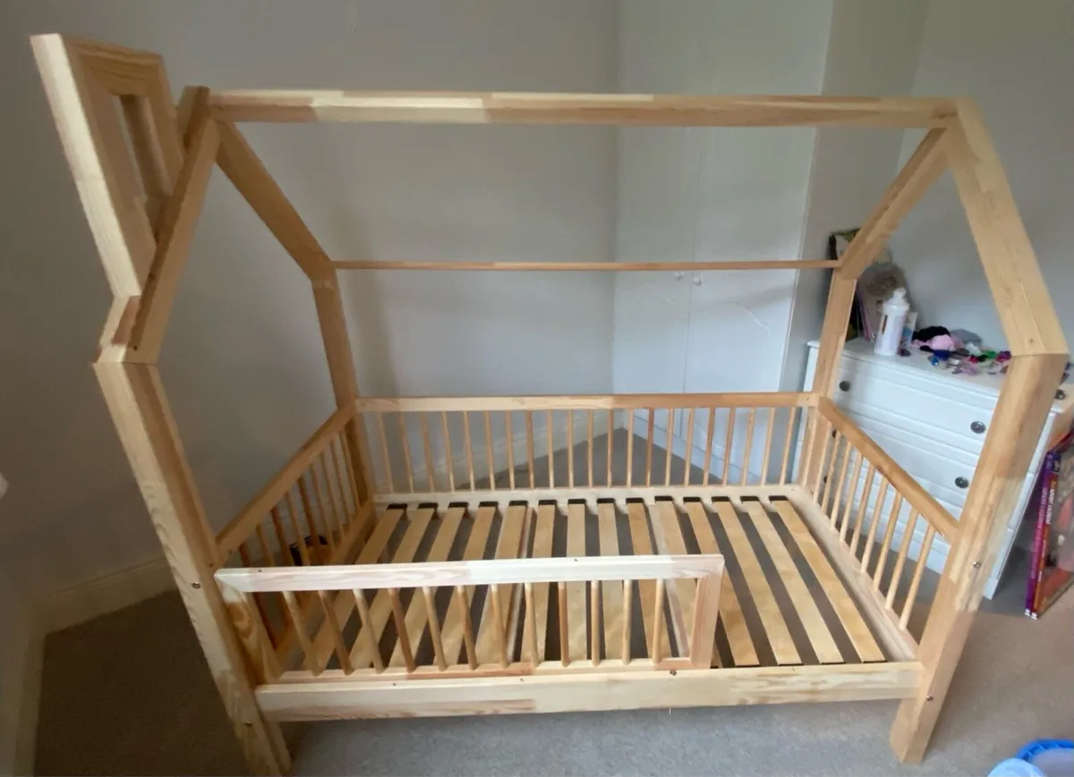 Bed - Image 3