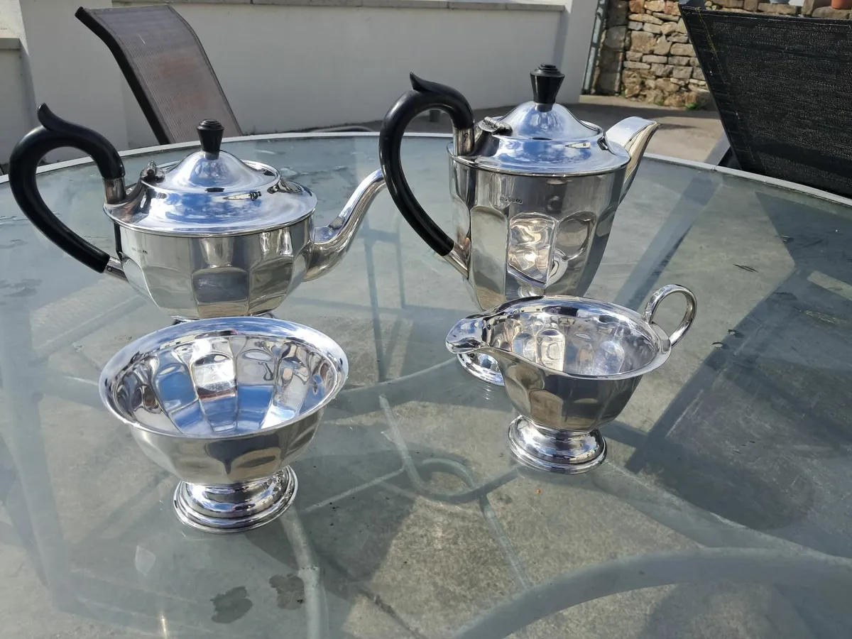 Vintage tea  set - Image 1