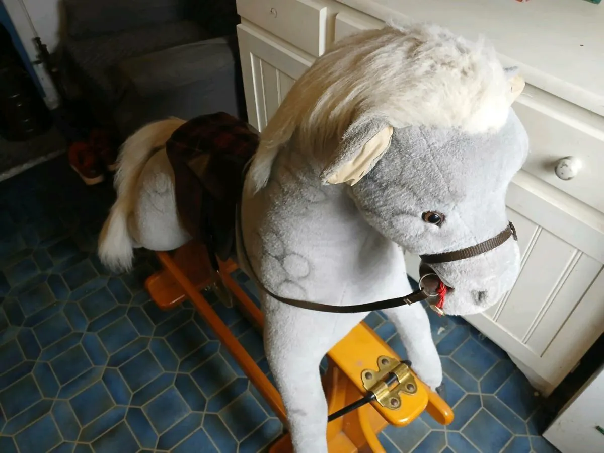 Rocking horse - Image 2
