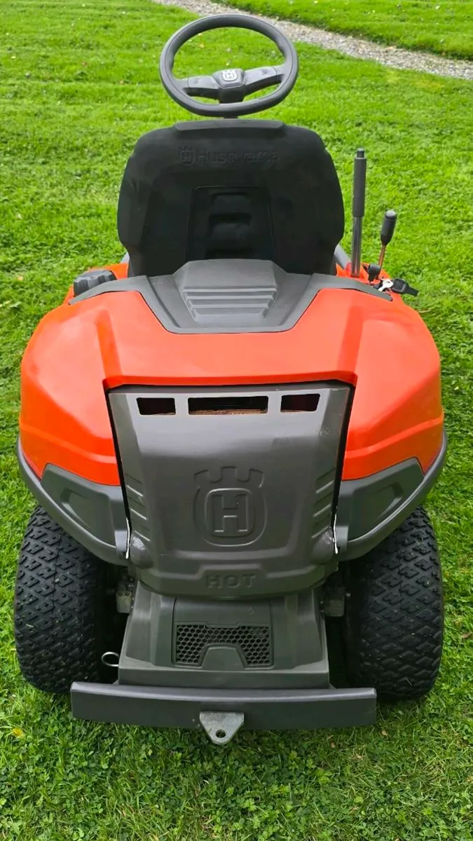 Husqvarna R214TC - Image 3