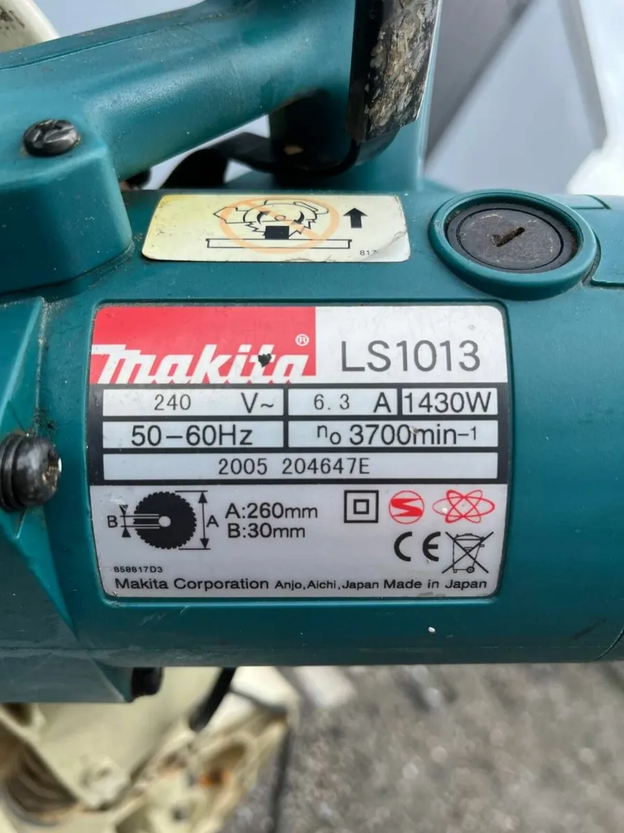Mitre Saw MAKITA - Image 2