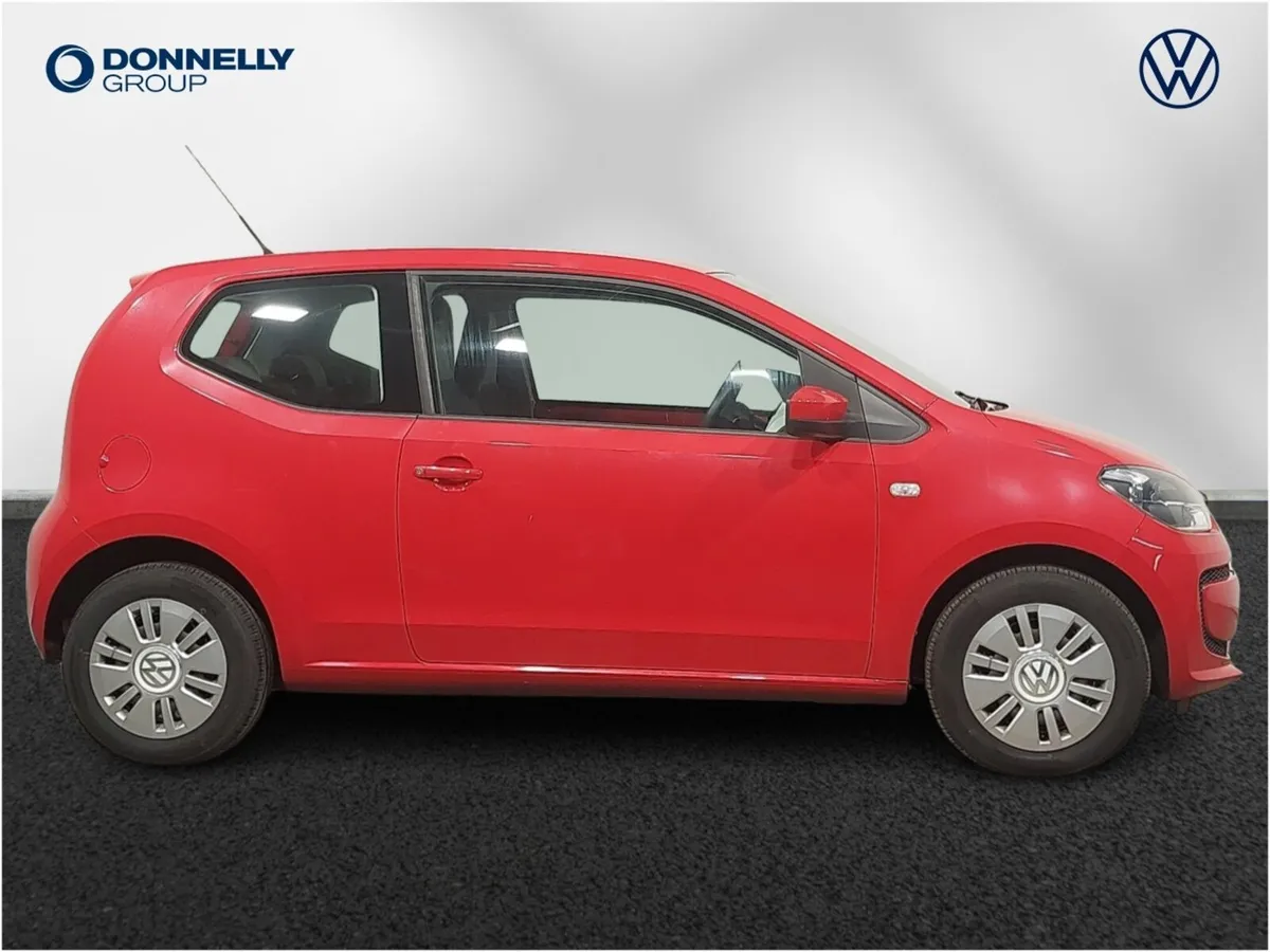 Volkswagen UP Hatchback Move - Image 4