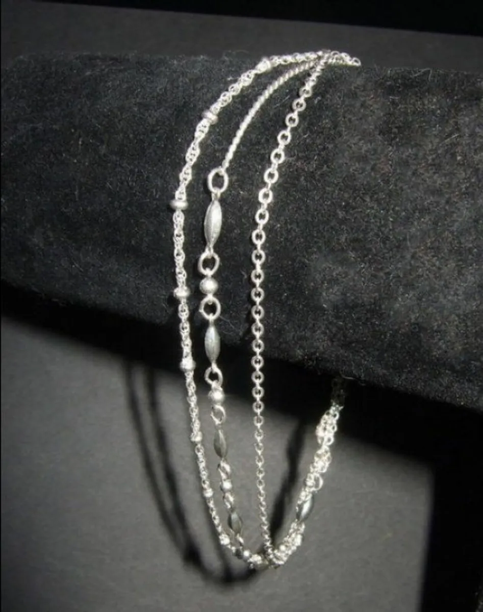 Vintage Hallmarked Silver Trilogy Chain - Image 4