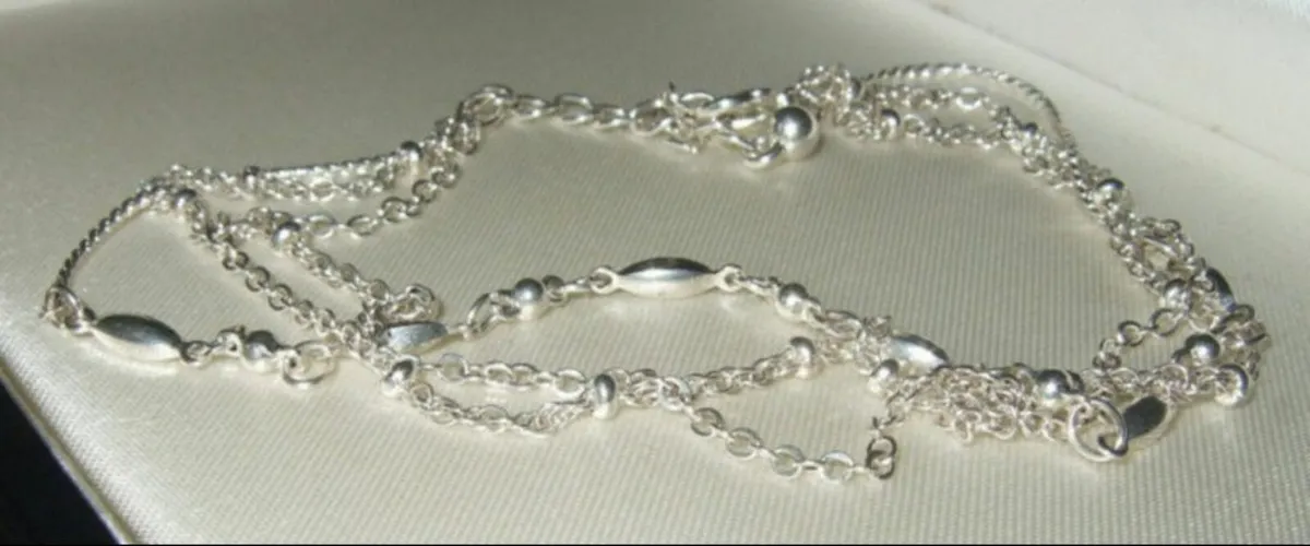 Vintage Hallmarked Silver Trilogy Chain - Image 1