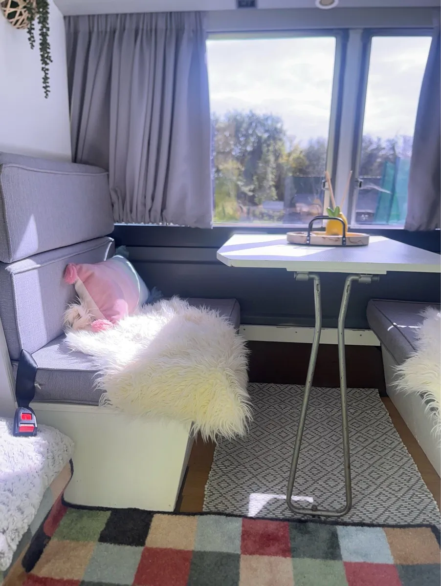 Campervan - Image 4