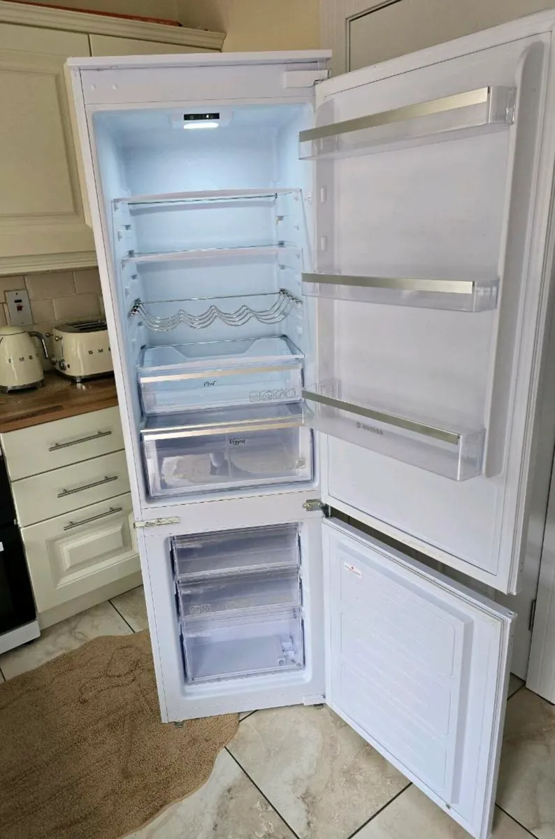 Hoover integrated fridge - Image 2
