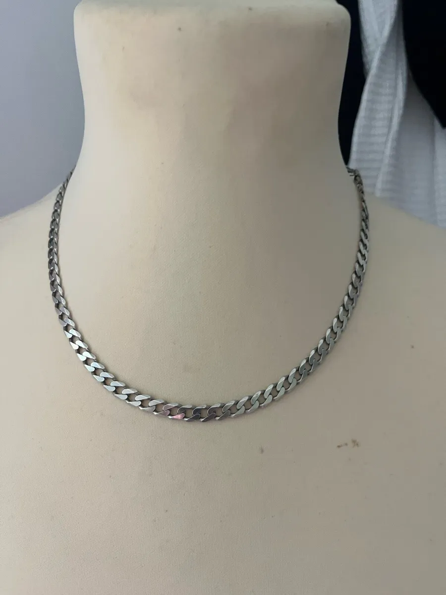 Silver necklace - Image 1
