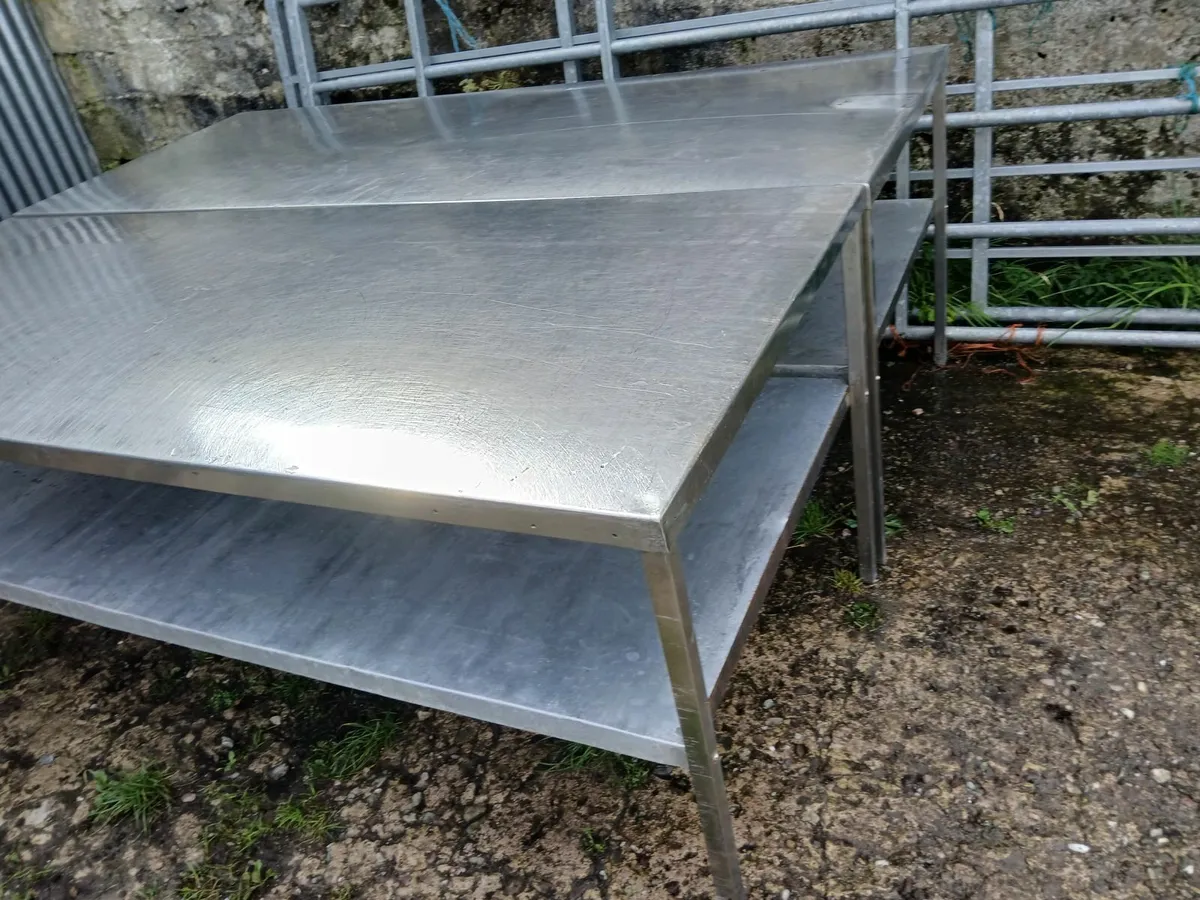 Stainless steel cabbinet bench delivered - Image 1