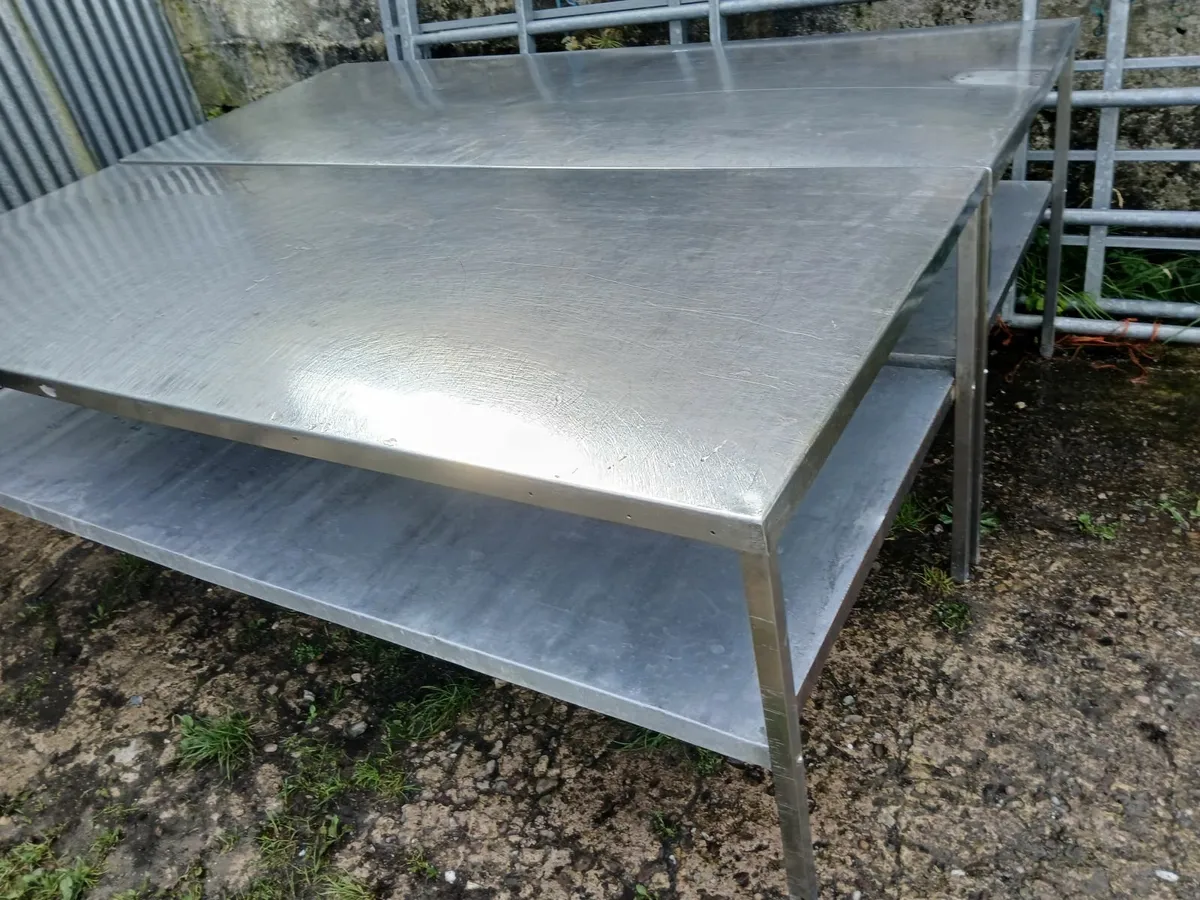 Stainless steel cabbinet bench delivered - Image 2