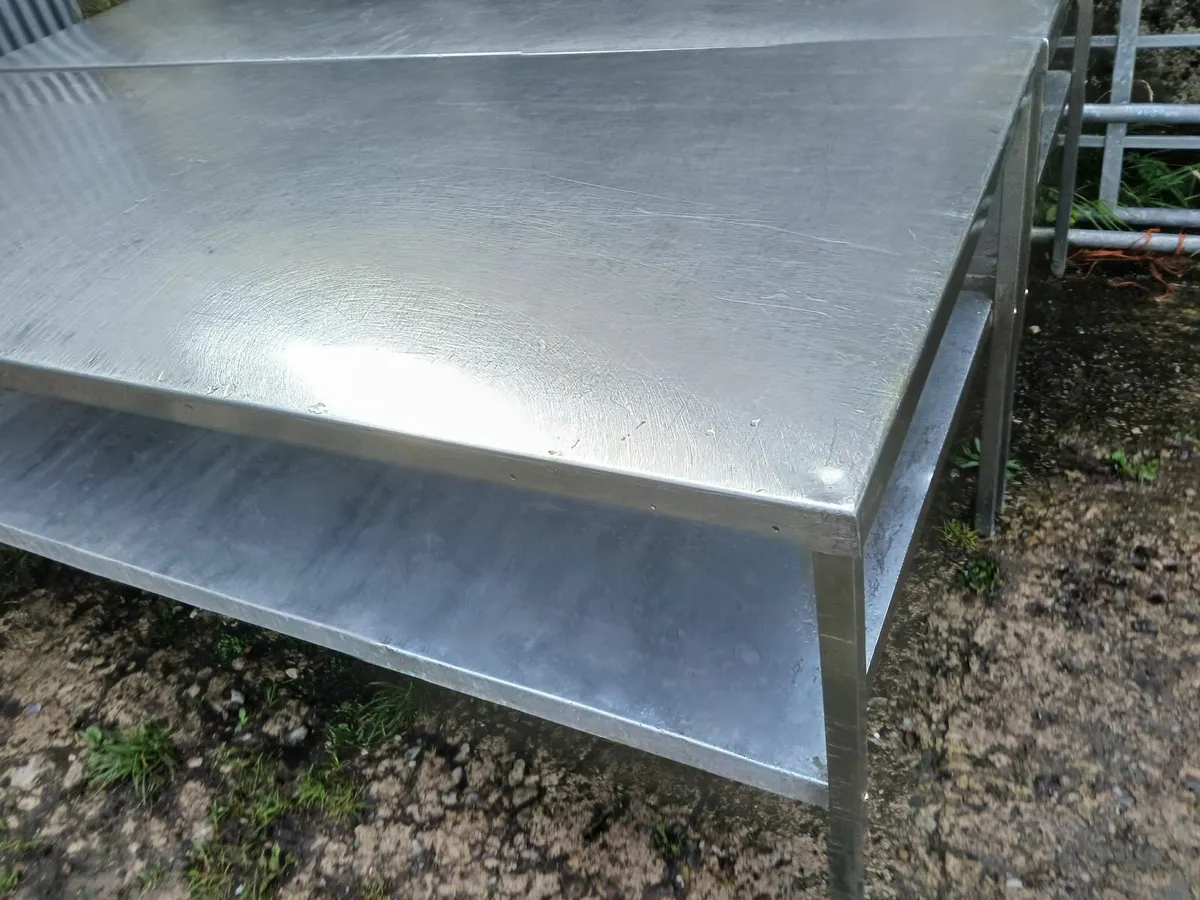 Stainless steel cabbinet bench delivered - Image 4