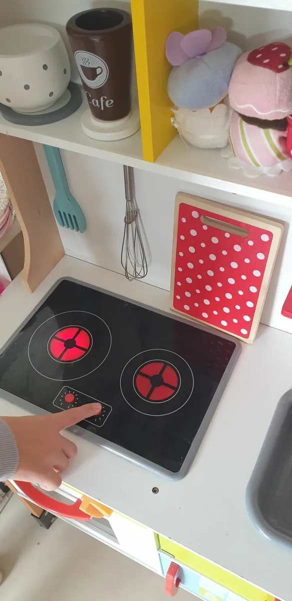 Kids kitchen - Image 4