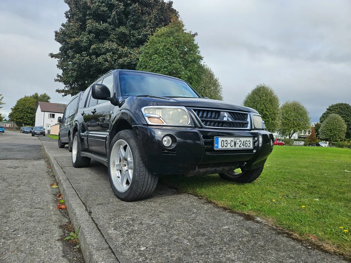 Mitsubishi Pajero Shogun Warrior 2003 - Image 2