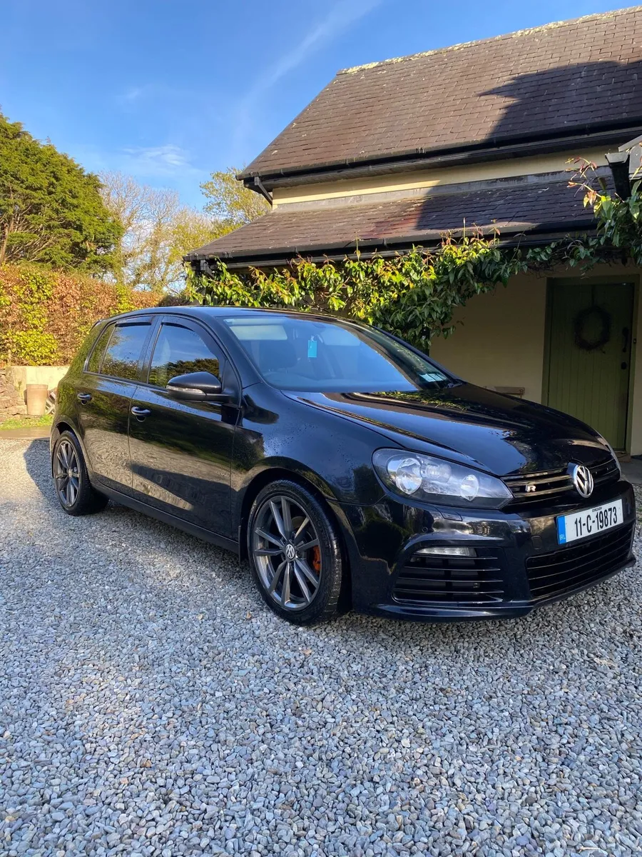 Volkswagen Golf 2011 - Image 1