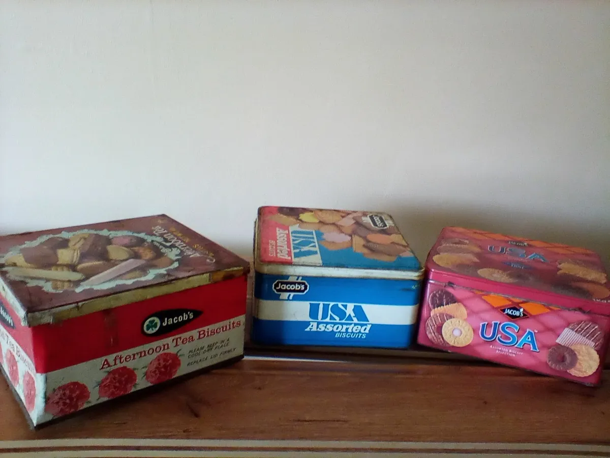Vintage biscuites tins - Image 3