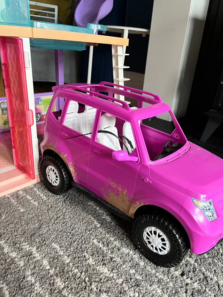 Barbie dream house with car - Image 2