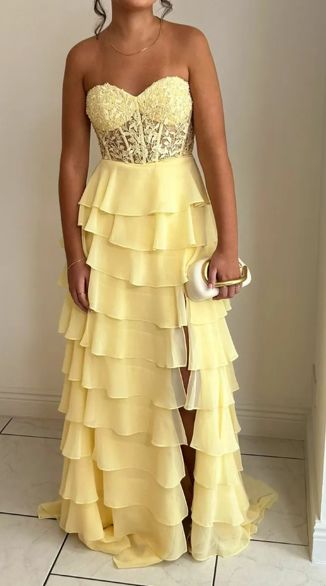 Debs dress - Image 4