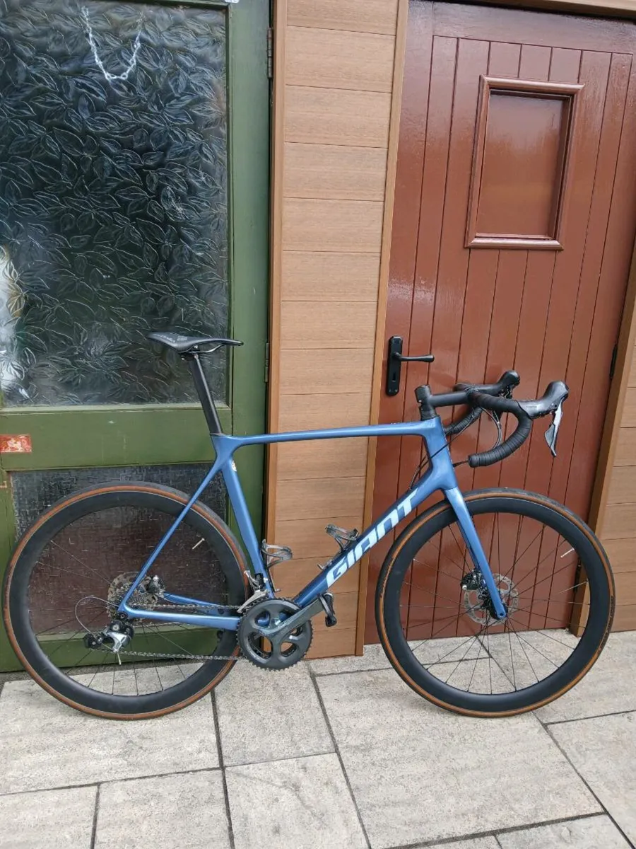 Giant TCR - Image 1