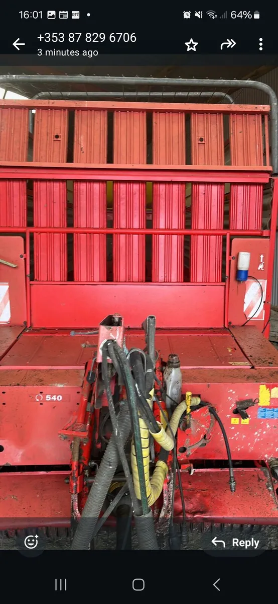Silage wagon - Image 2