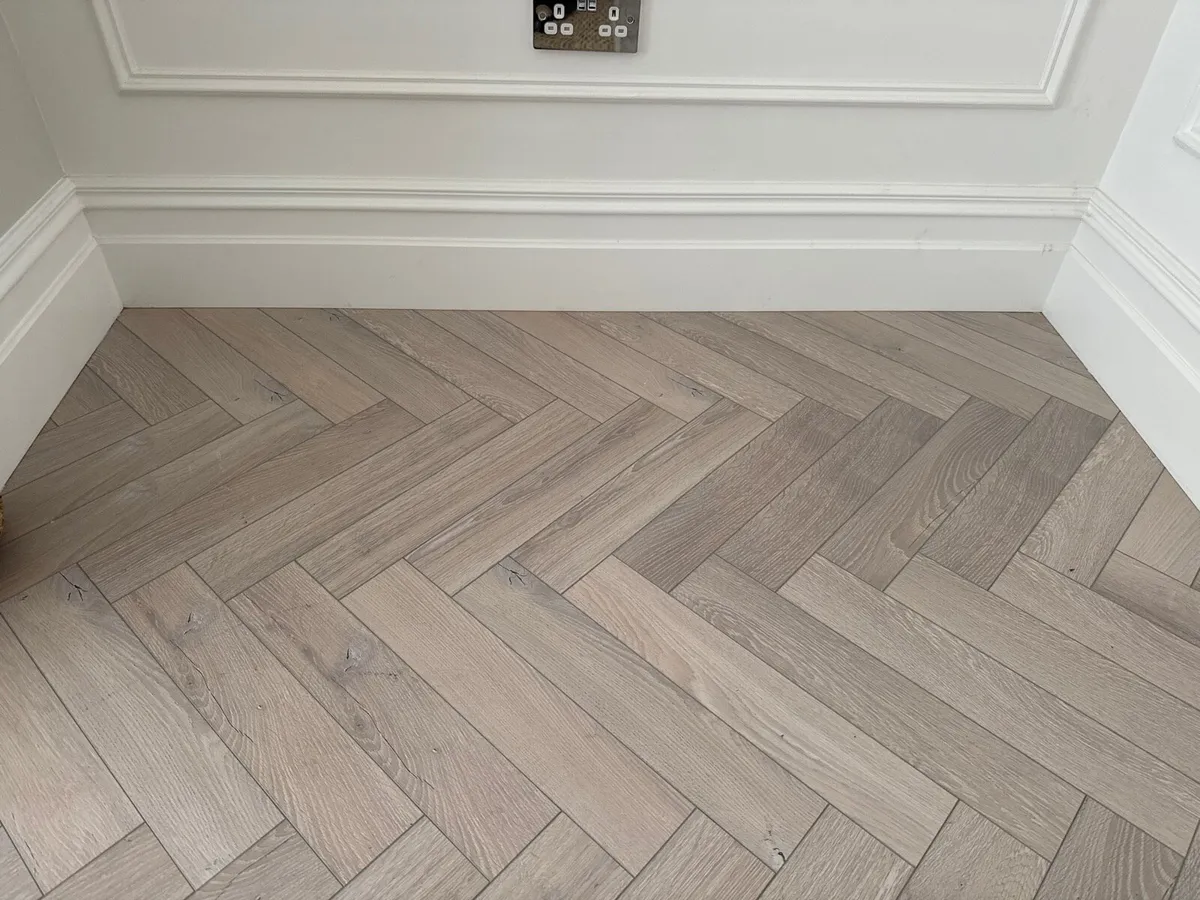 Canadia Larissa Oak Herringbone laminate flooring - Image 2