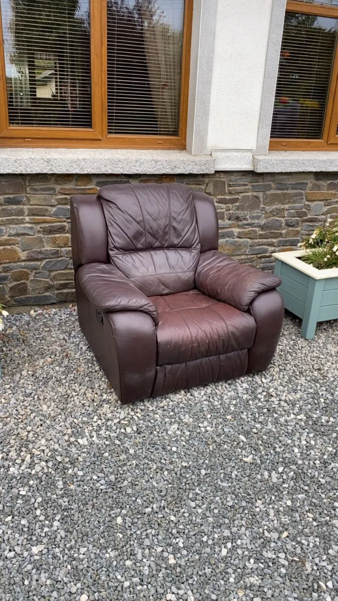 Leather sofa couch - Image 2