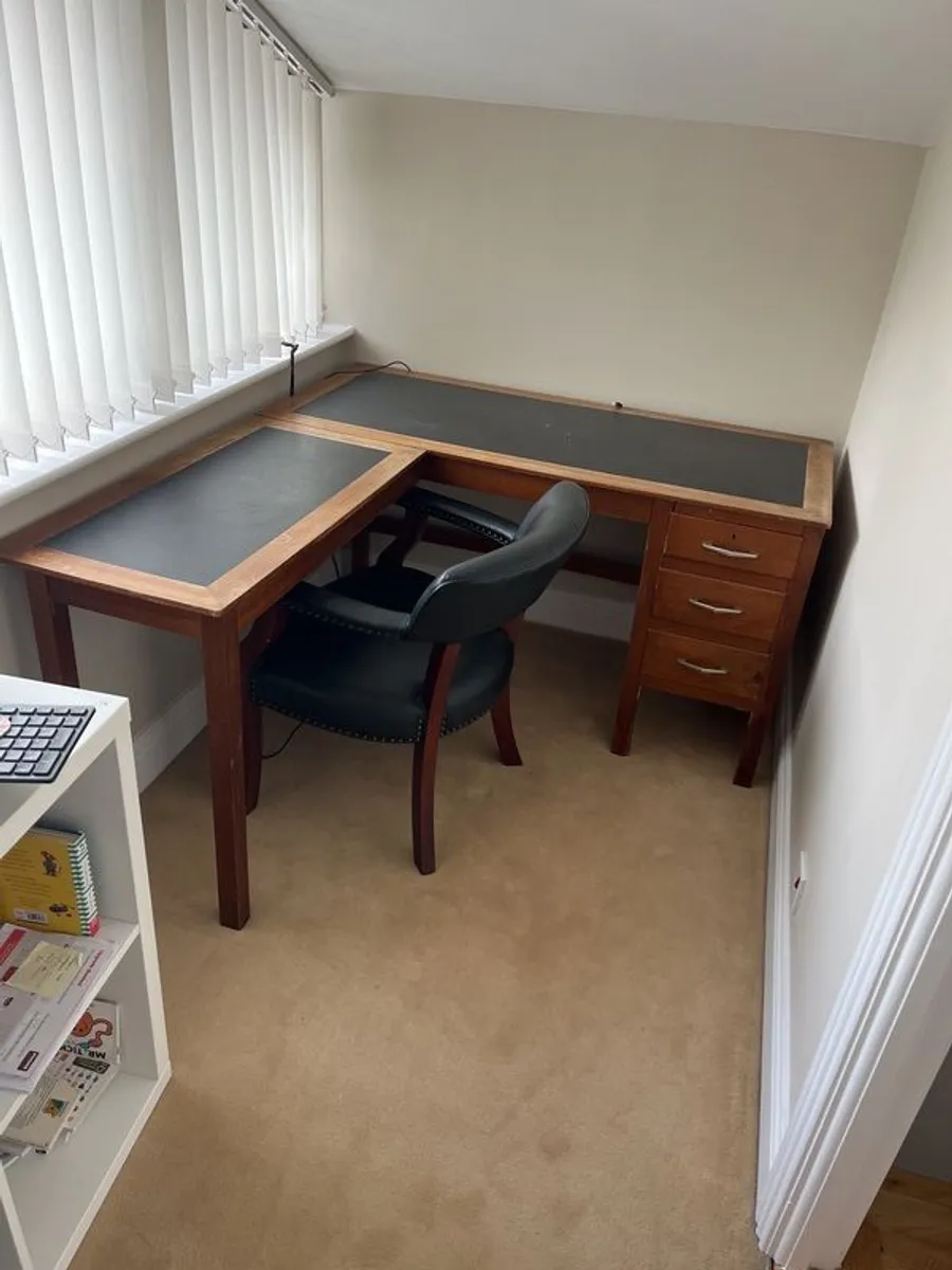 Vintage L Shaped desk - Image 4