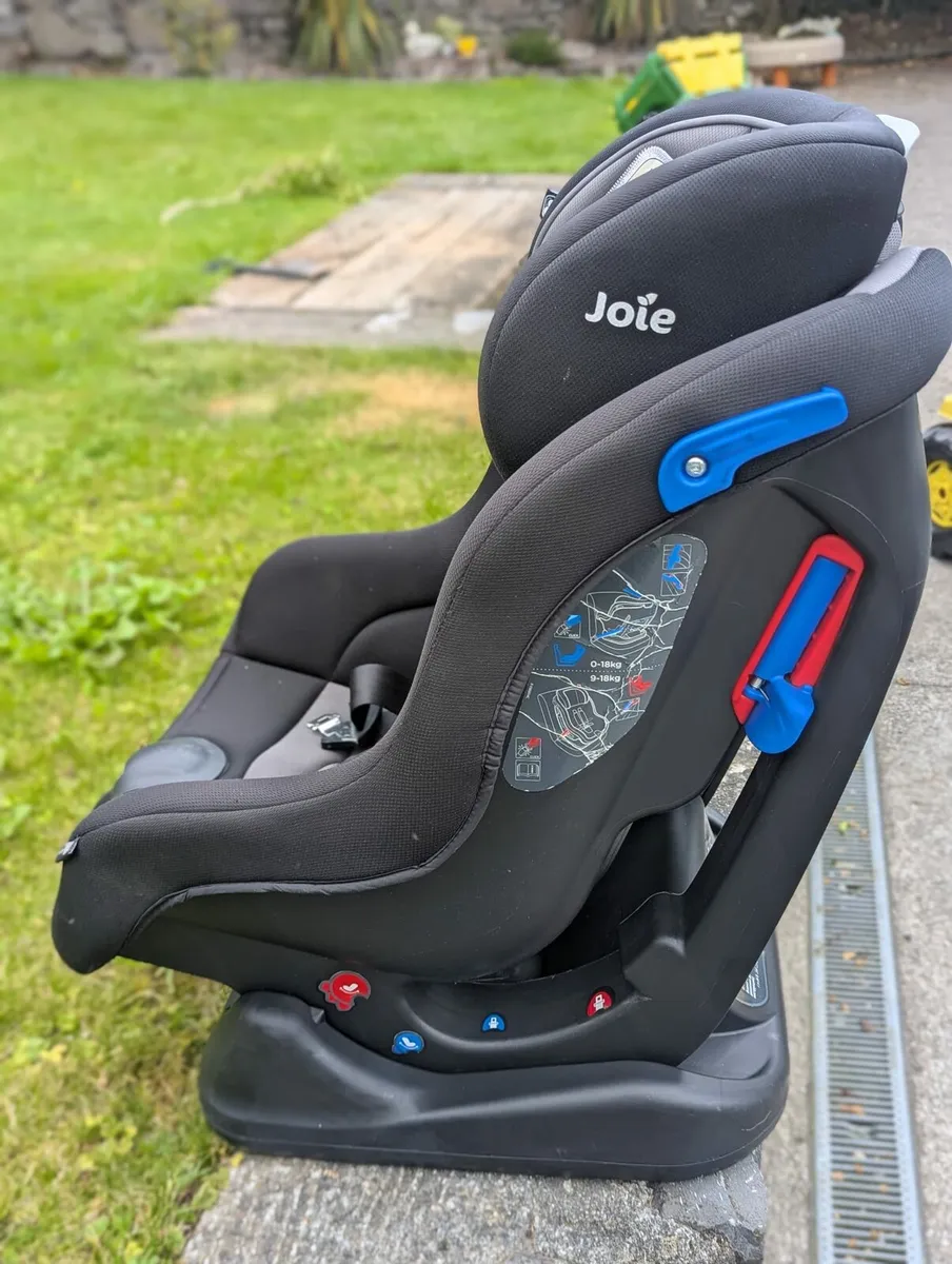 Joie Car Seat - Image 1