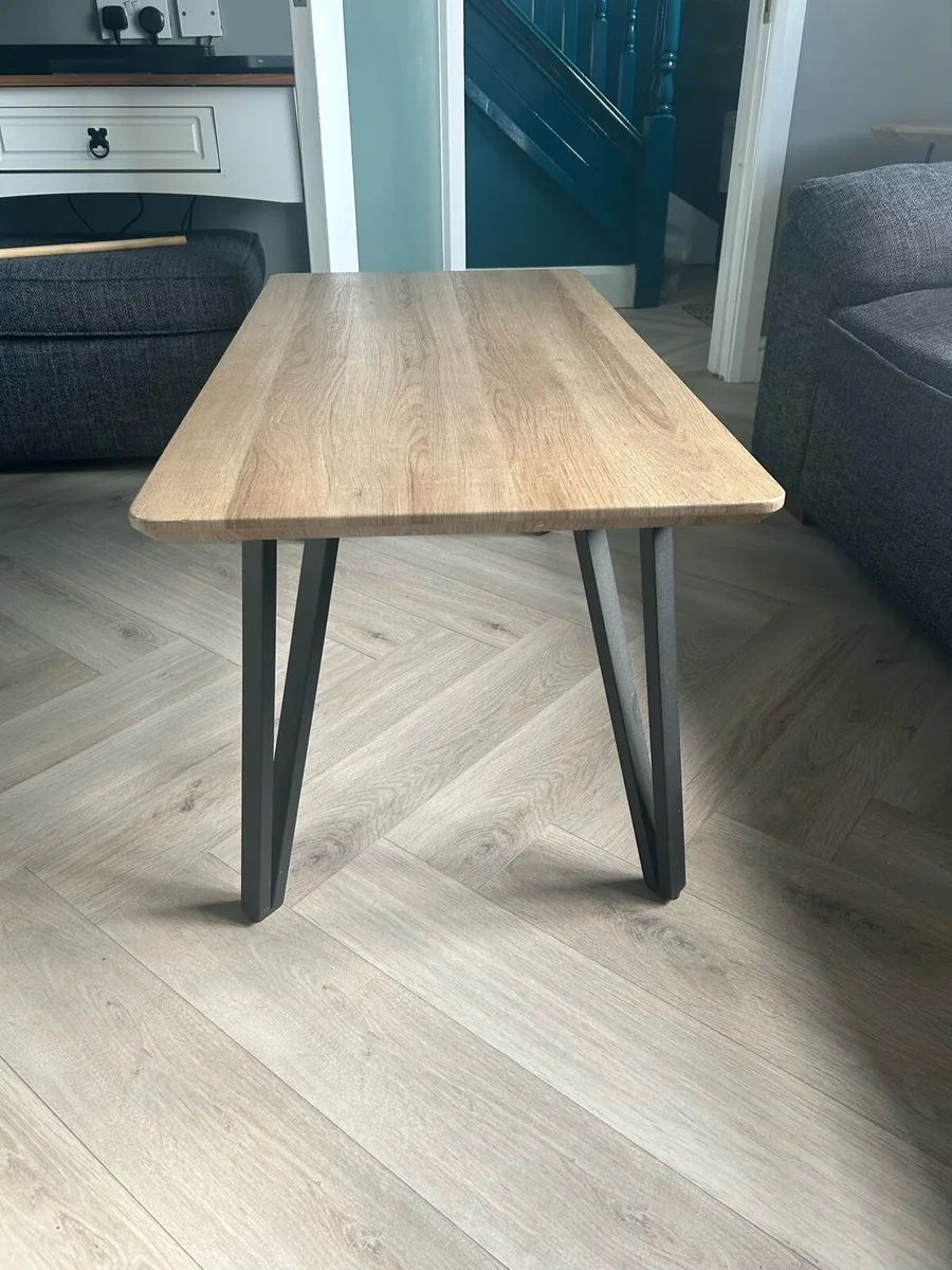 Coffee Table and 2 side tables - Image 1