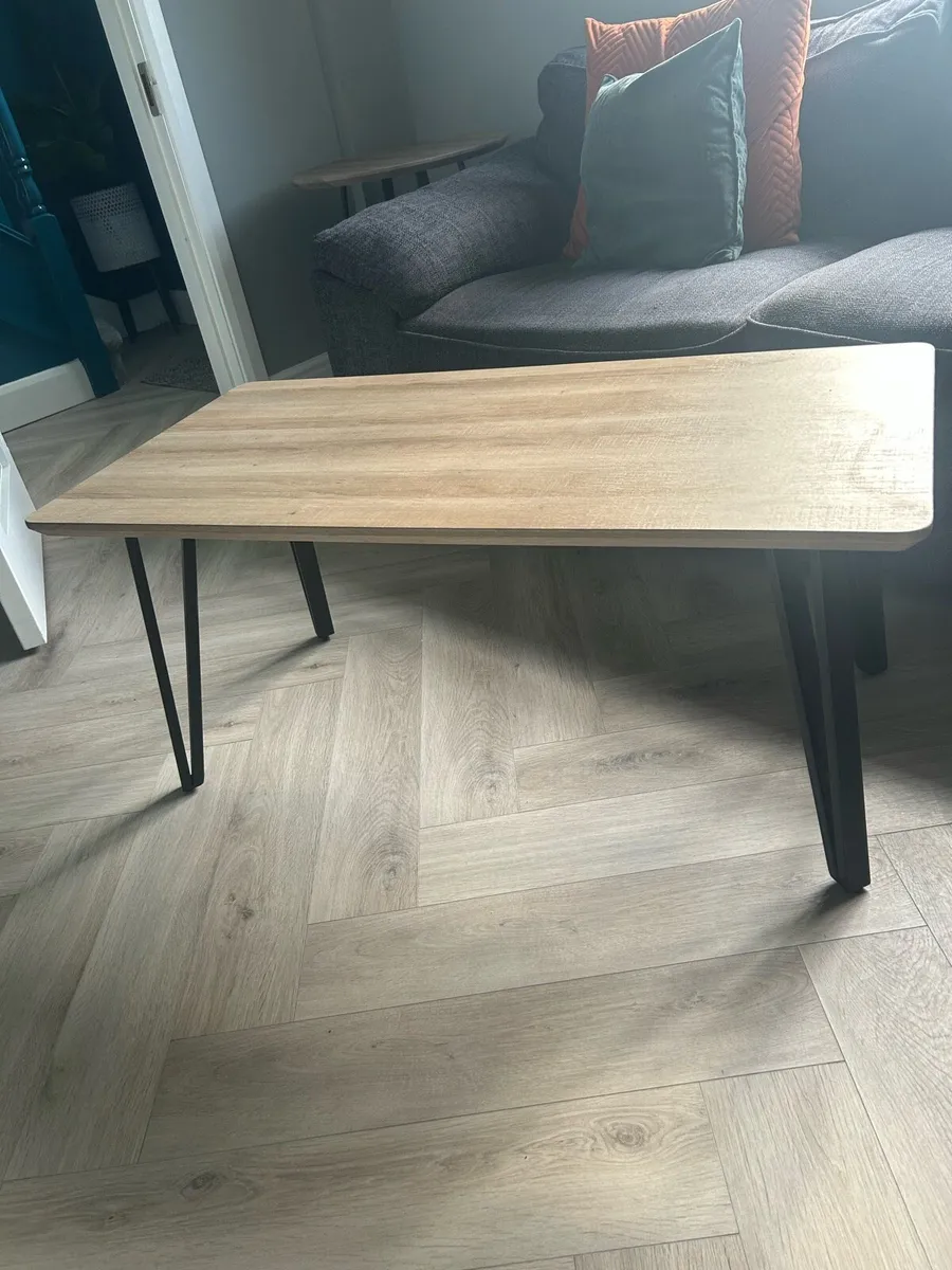 Coffee Table and 2 side tables - Image 2