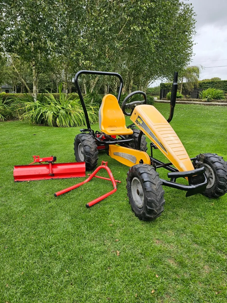 Berg JCB  Go Kart and Accessories - Image 3