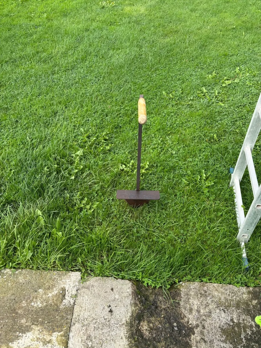 Vintage farm tool - Image 1