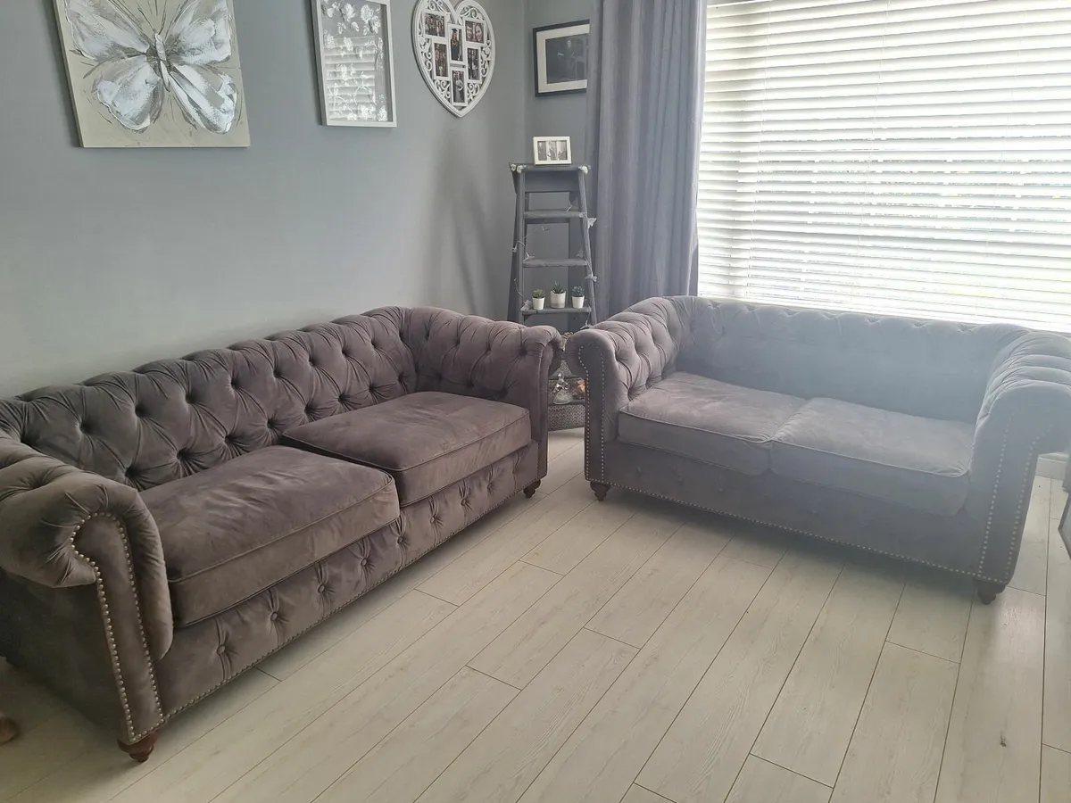 CHESTERFIELD SOFAS 2 + 3 seater - Image 4
