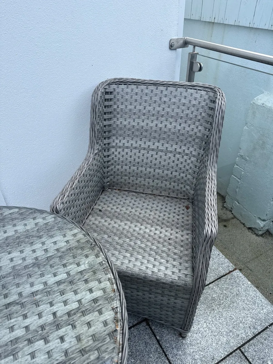 Garden furniture - Image 2