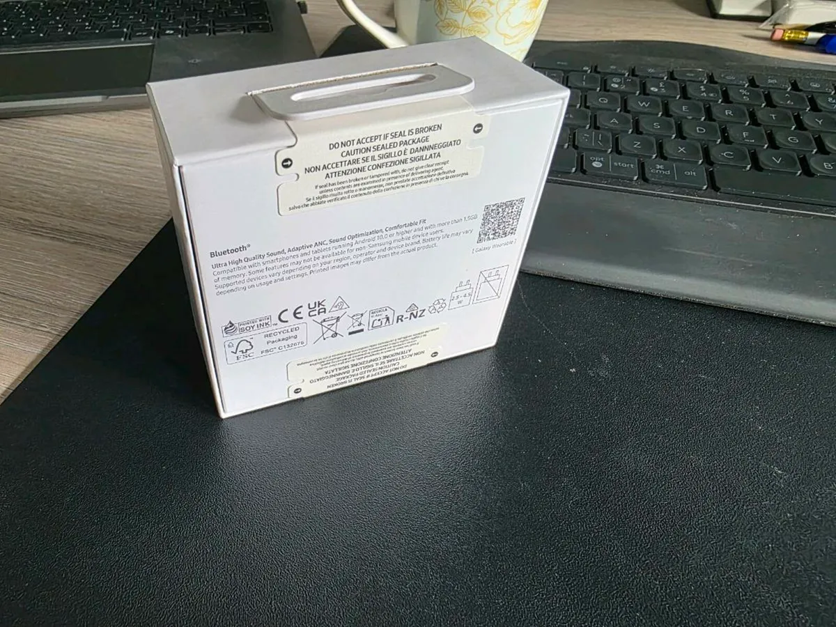 Samsung Galaxy Buds 3 - Brand New Sealed Box - Image 2